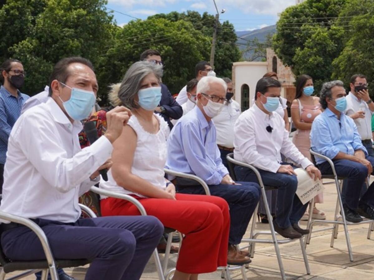 Diferencias en la C. de la Esperanza por aterrizaje de ASI y Colombia Renaciente