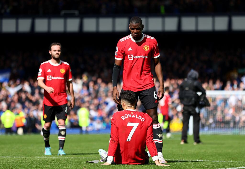 Cristiano Ronaldo y sus compañeros del Manchester United (Photo by Clive Brunskill/Getty Images)