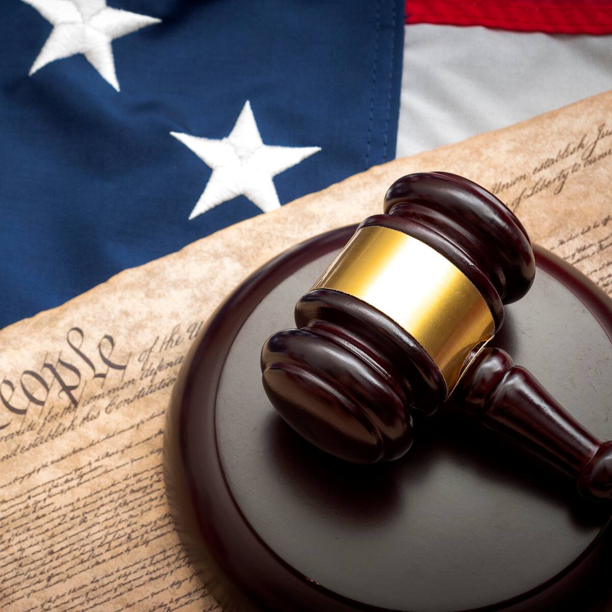 Una corte de Florida determinó inconstitucional la prohibición de portar armas en público
