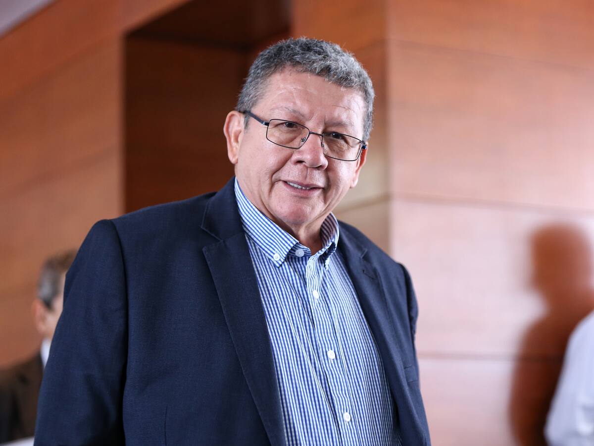 Nos preocupa que no se ha emitido ni una sentencia en 7 años: Pablo Catatumbo sobre JEP