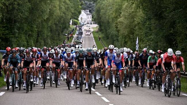 Fuerte caída en el Tour de Francia dejó a varios corredores afectados. Foto: Getty Images
