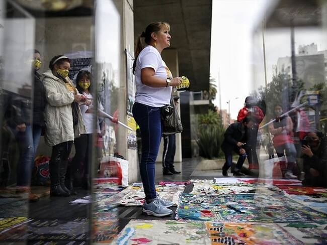 Víctimas insisten ante la JEP para que audiencias sobre falsos positivos sean públicas. Foto: Colprensa