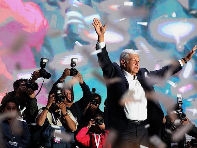México cansado de la corrupción elige por primera vez un presidente de izquierda