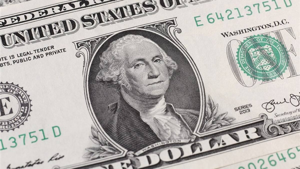Dólar toca los $4.210, precio máximo del año