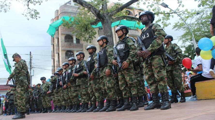 Leonardo José Acuña Rodríguez, alias 'El Grillo', uno de los integrantes del cartel de los más buscados de 'Los Pachenca', fue capturado en la ciudad de Villavicencio (Meta). Foto: Colprensa