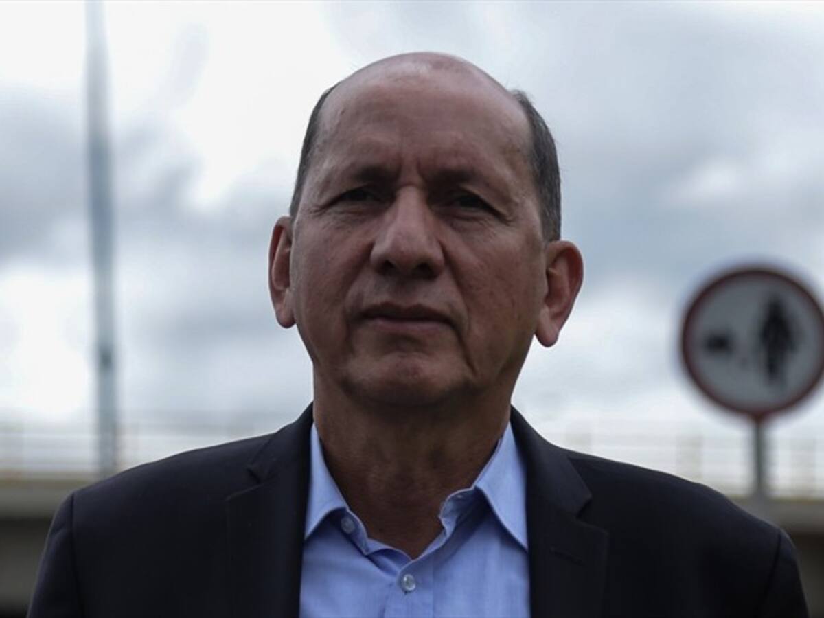 General Mendieta busca tumbar con tutela distribución de "curules de paz"
