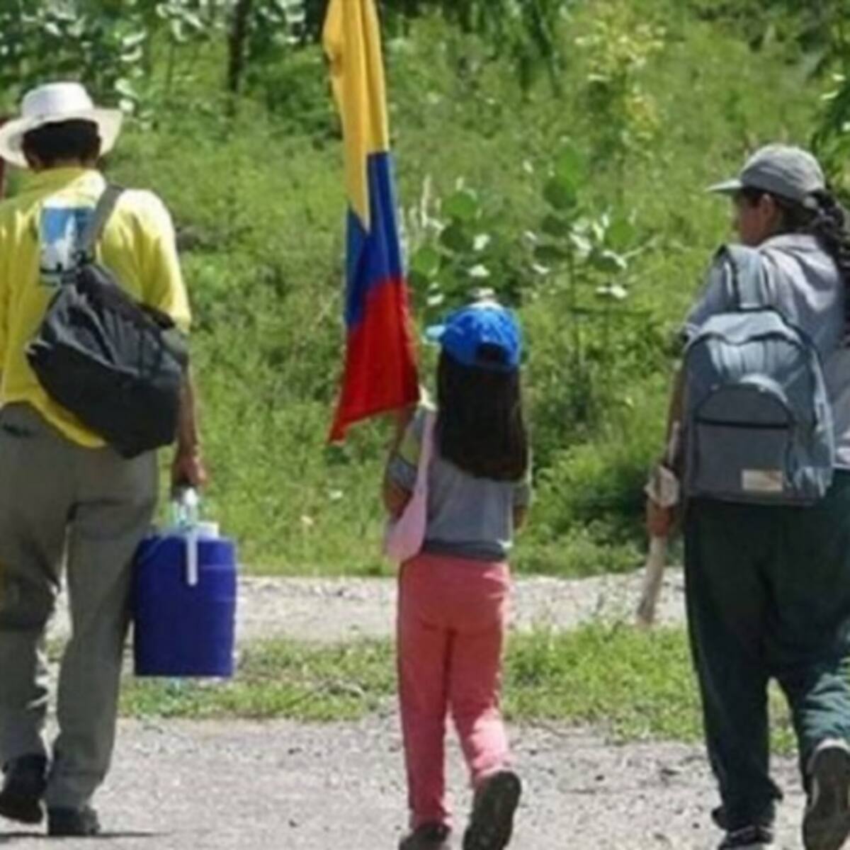 Denuncian desplazamiento de 200 personas en Medio San Juan por combates