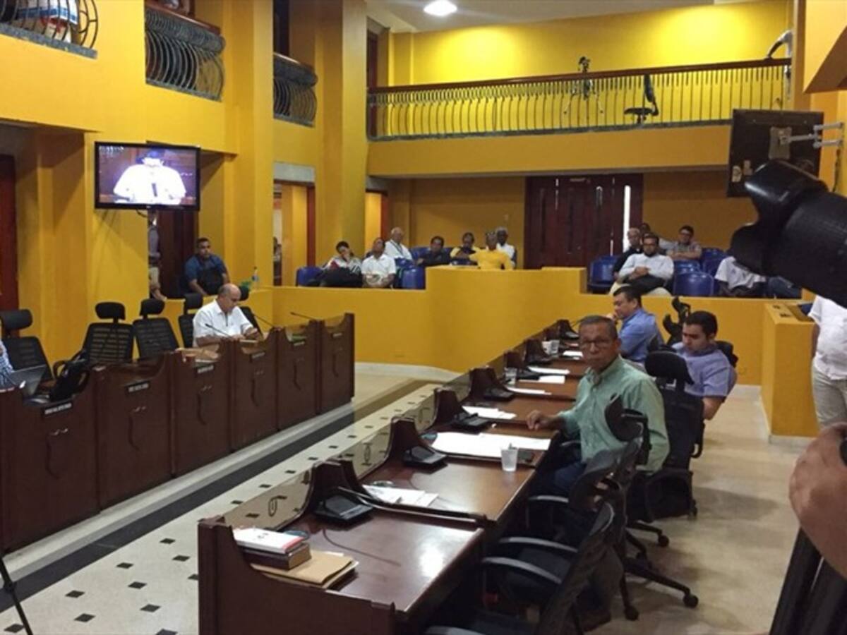 Miembros de unidades de apoyo de concejales detenidos en Cartagena se quedan sin contrato