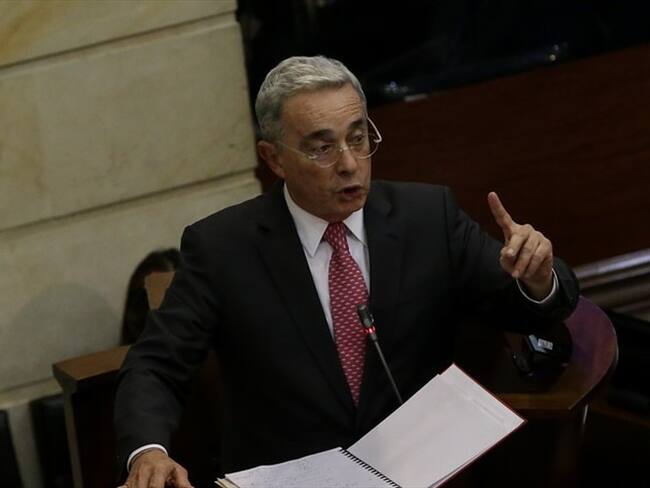 Álvaro Uribe Vélez dijo que en el país no debe haber ampliación de resguardos. Foto: Colprensa