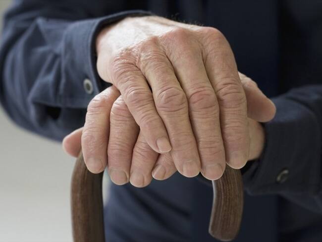 Se buscaba que, durante un término de seis meses, las personas a las que les faltaran menos de 10 años o 750 semanas para pensionarse pudieran cambiar de régimen. Foto: Getty Images / JOSÉ LUIS PELÁEZ