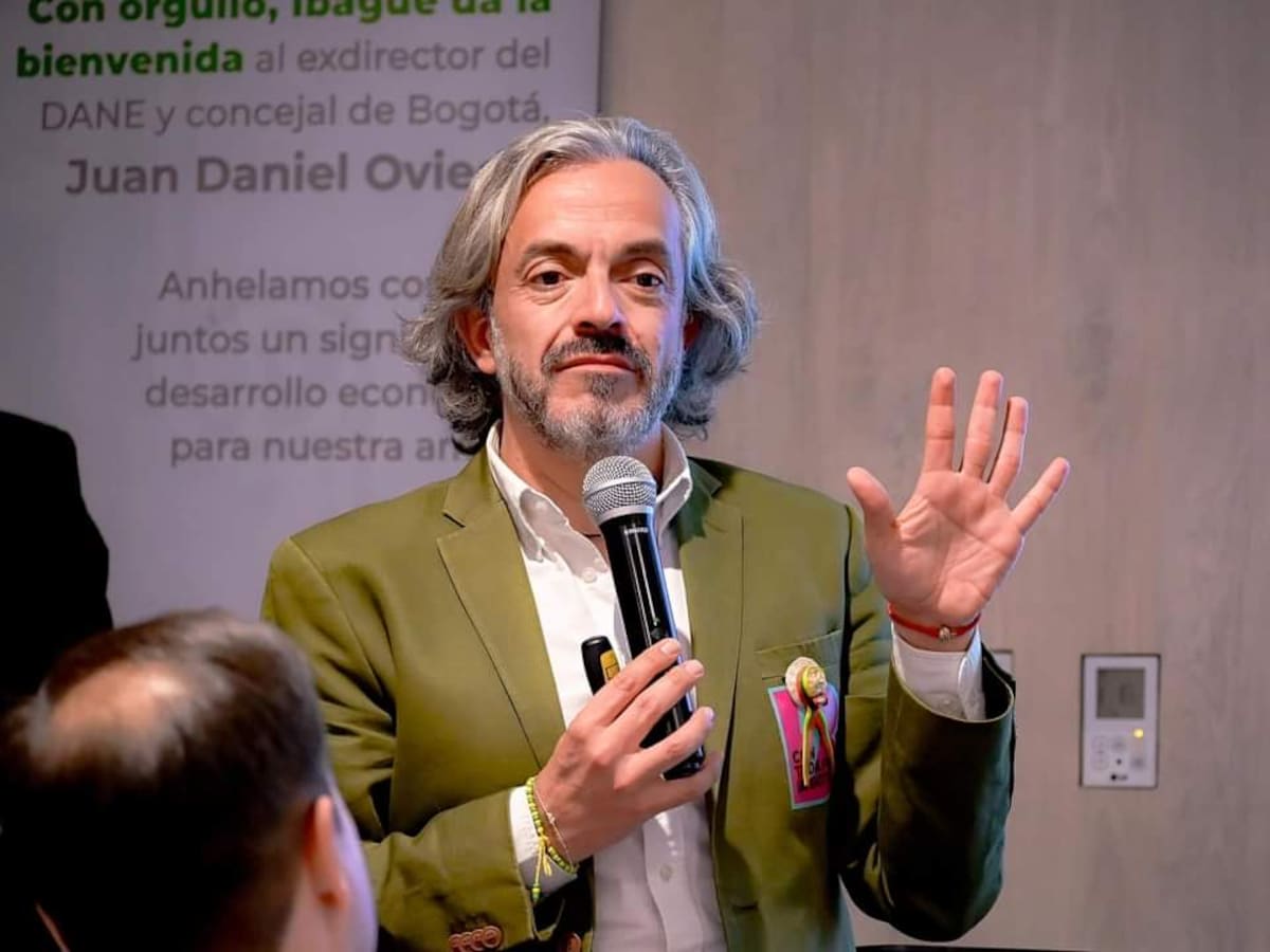 Juan Daniel Oviedo sobre su candidatura presidencial: “estará lejos de los extremos”