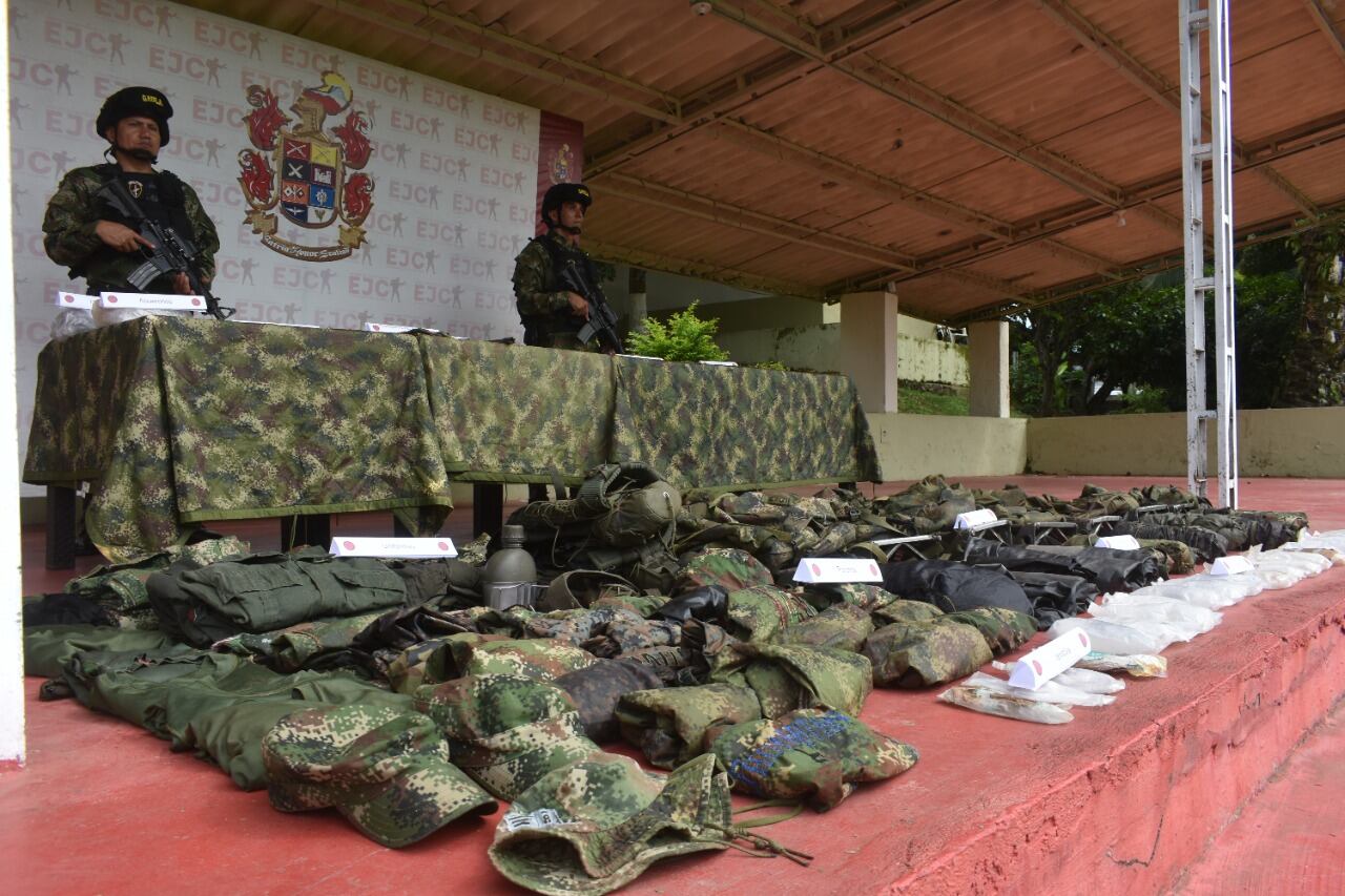 Material incautado a disidencias de Farc