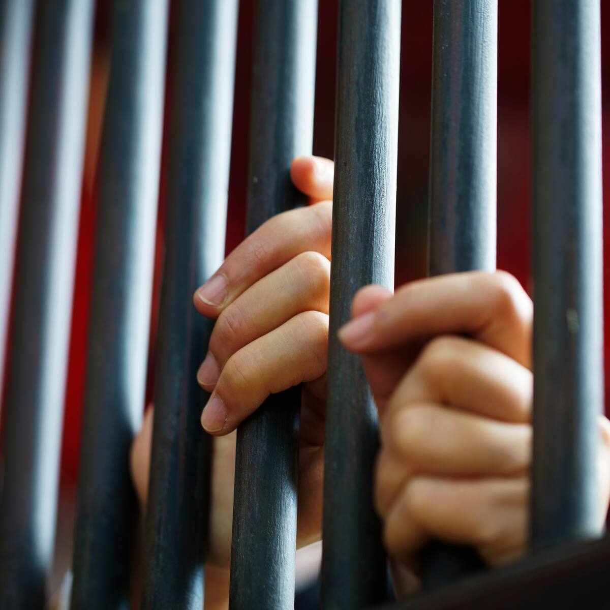 Envían a la cárcel a docente señalado de abusar a menor de 13 años en Barranquilla