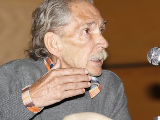 Murió en Medellín Eduardo Escobar, poeta cofundador del Nadaísmo. Foto: Colprensa