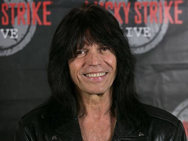 Toqué el bajo porque había mucho guitarrista en mi barrio: Rudy Sarzo