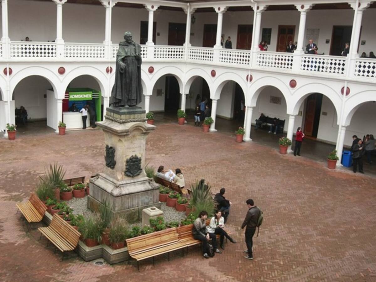 Docentes debaten el proceso de elección del rector de la Universidad del Rosario