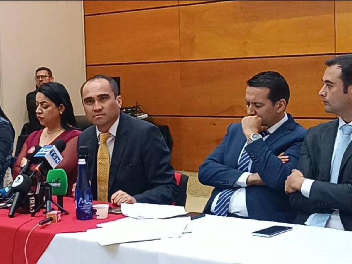 Julián Galvis se va de la Cámara de Comercio de Tunja tras denuncias de Sigue La W