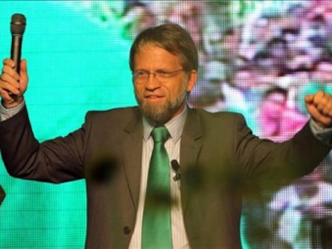 Mockus considera que el Partido Verde será mejor opción para quienes no votaron por Santos en primera vuelta