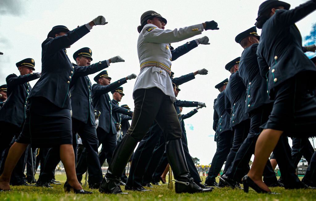 Requisitos para incorporarse al servicio militar para mujeres ¿cuánto tiempo dura?. Mujeres en el Ejército Nacional. Foto: Juan Barreto /AFP via Getty Images