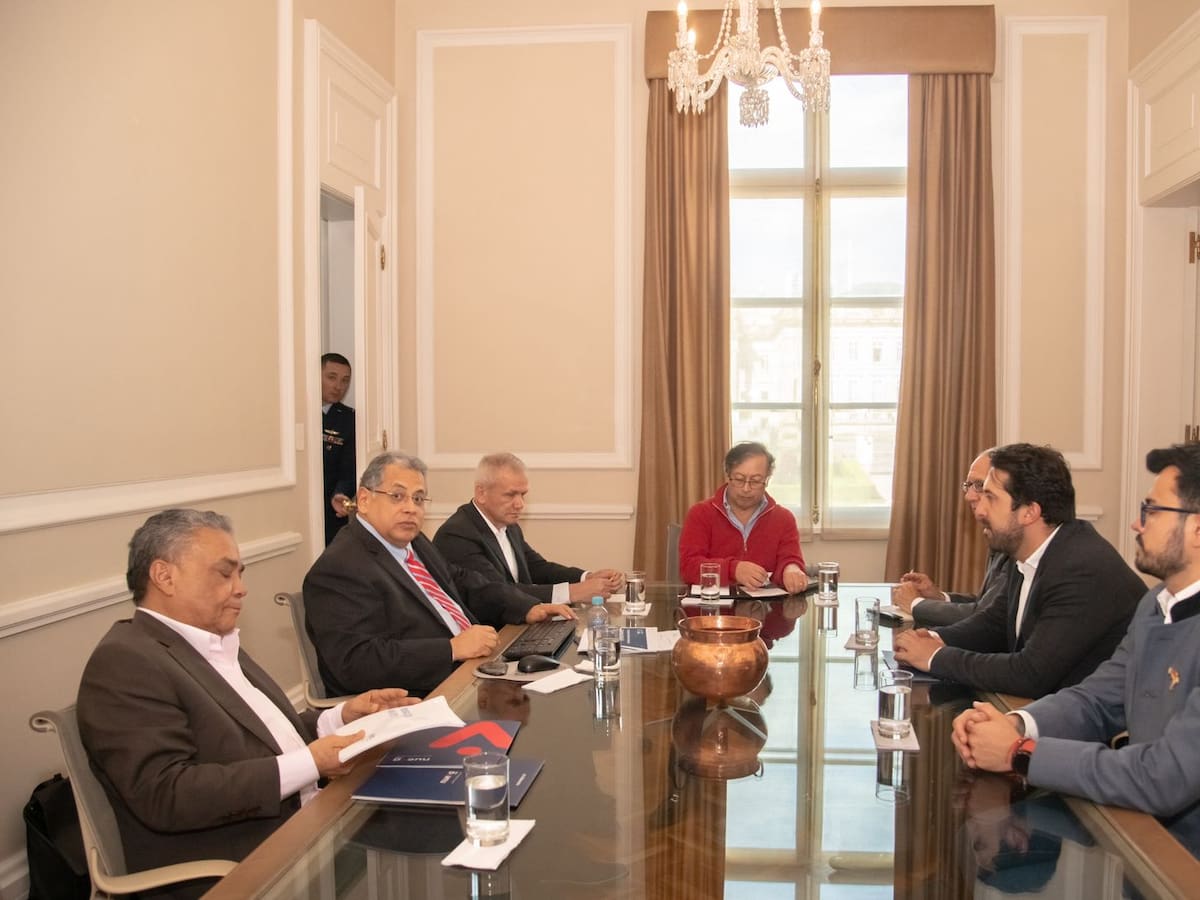 Presidente Petro afina detalles antes del debate de reforma a la salud