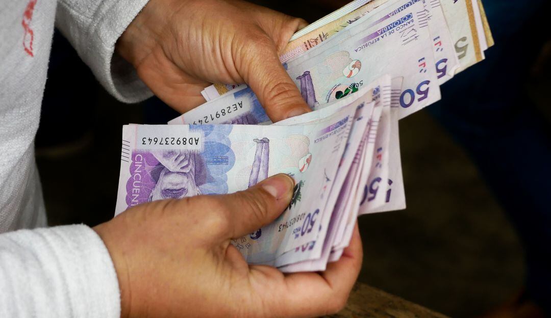 Imagen referencia del sueldo de un trabajador. Colprensa