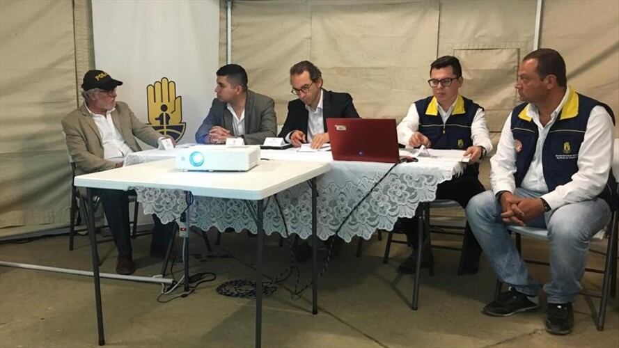 El ministro Malagón aseguró que la misma comunidad le ha declarado que con las entregas de los subsidios están tranquilos. Foto: Adrián Rodríguez