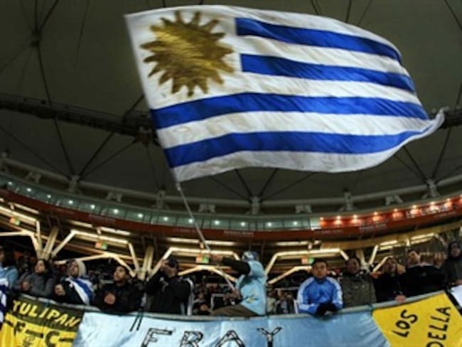 Selección uruguaya pudo viajar a México tras superar problema de cenizas