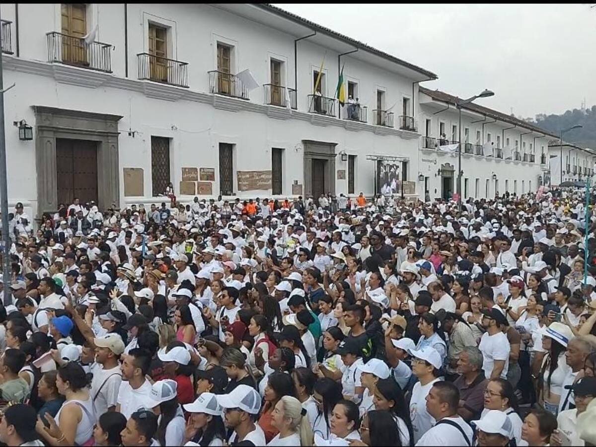 Más de 40.000 personas marcharon por la paz en el departamento del Cauca
