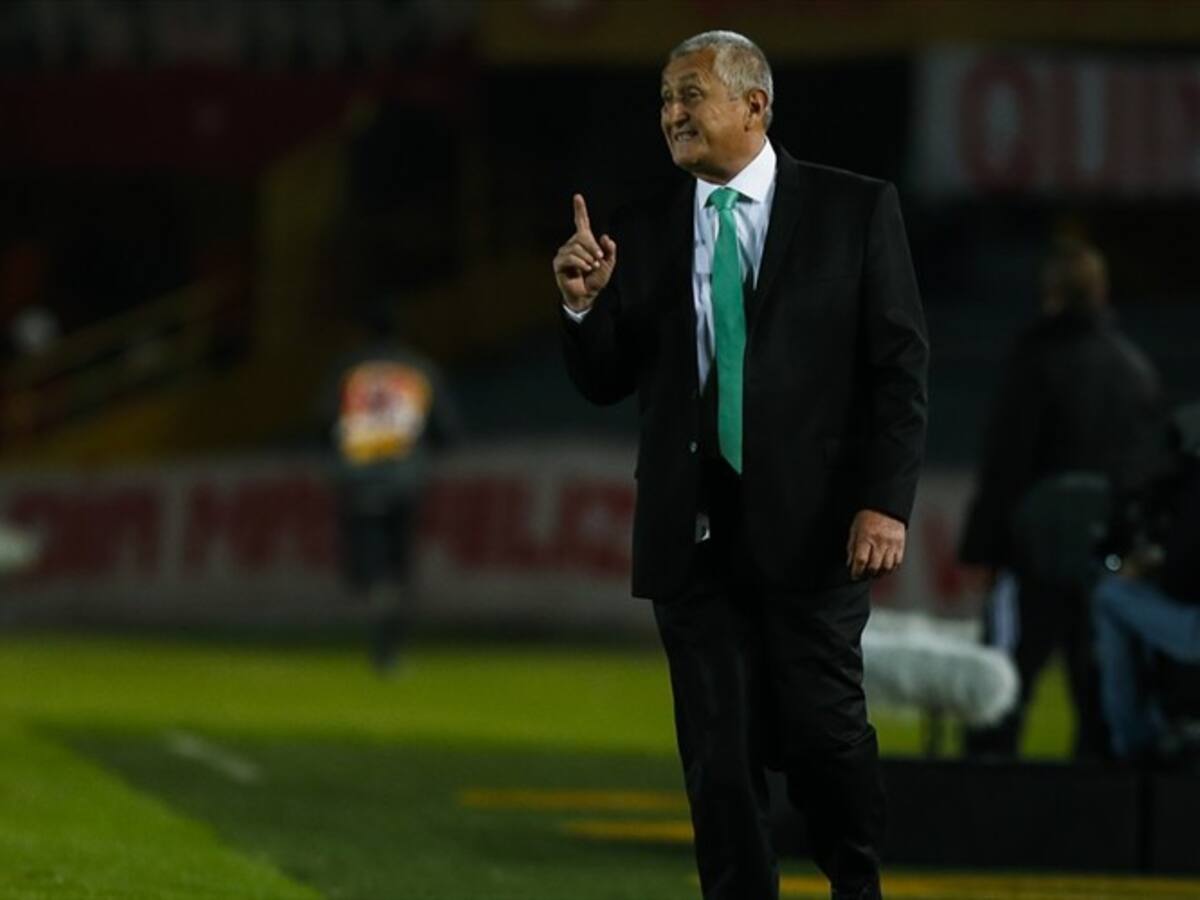 La filosofía de Envigado es formar jugadores para el fútbol colombiano: Eduardo Lara