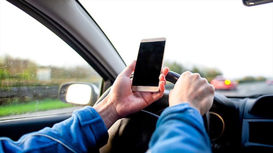 El Ministerio de las TIC afirmó que no se le cobrará este impuesto a los planes móviles de hasta 71.217 pesos para garantizar el acceso a las telecomunicaciones. Foto: Colprensa