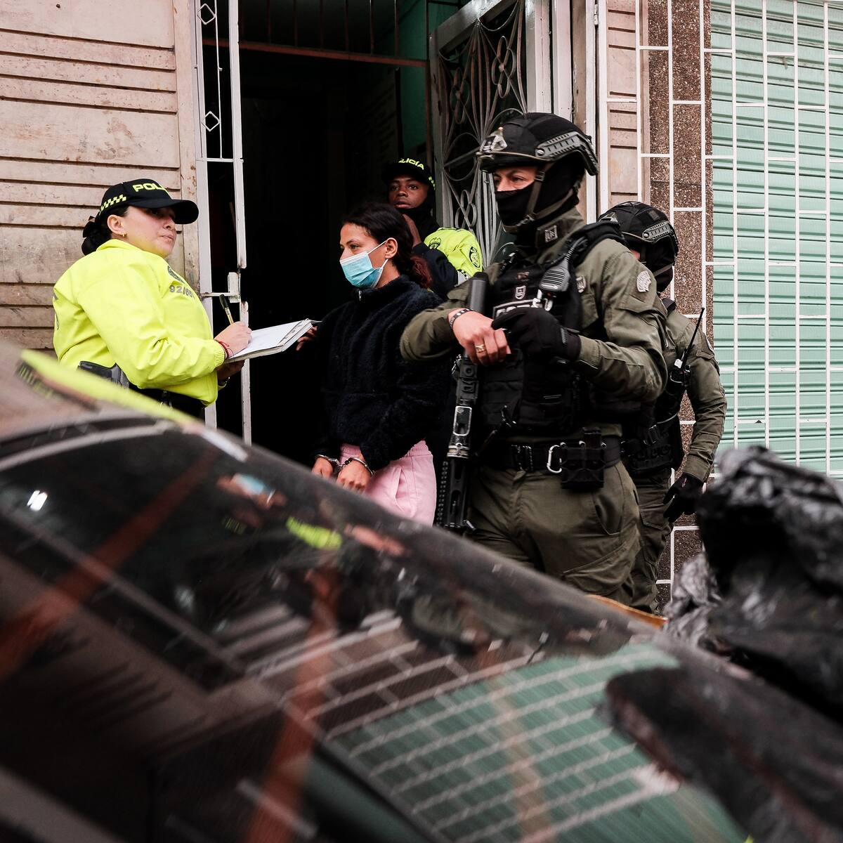 La Policía capturó en un megaoperativo a 124 personas en nueve departamentos