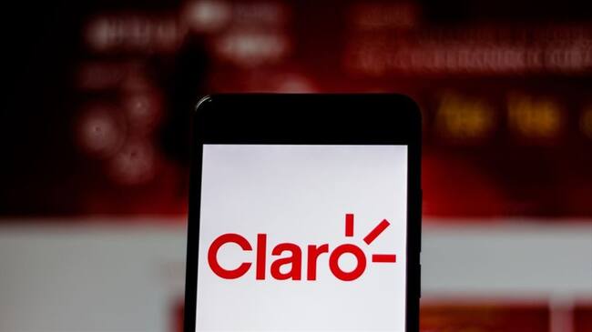 La investigación contra Claro Colombia inició por 33 quejas de usuarios, junto con la información reportada por la compañía como respuesta a los requerimientos de la SIC. Foto: Getty Images / RAFAEL HENRIQUE