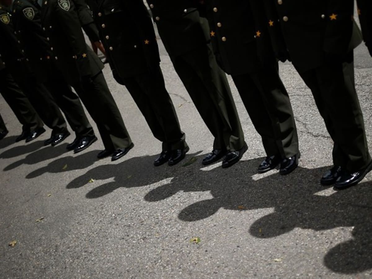 Murió policía que fue baleado en medio de operación