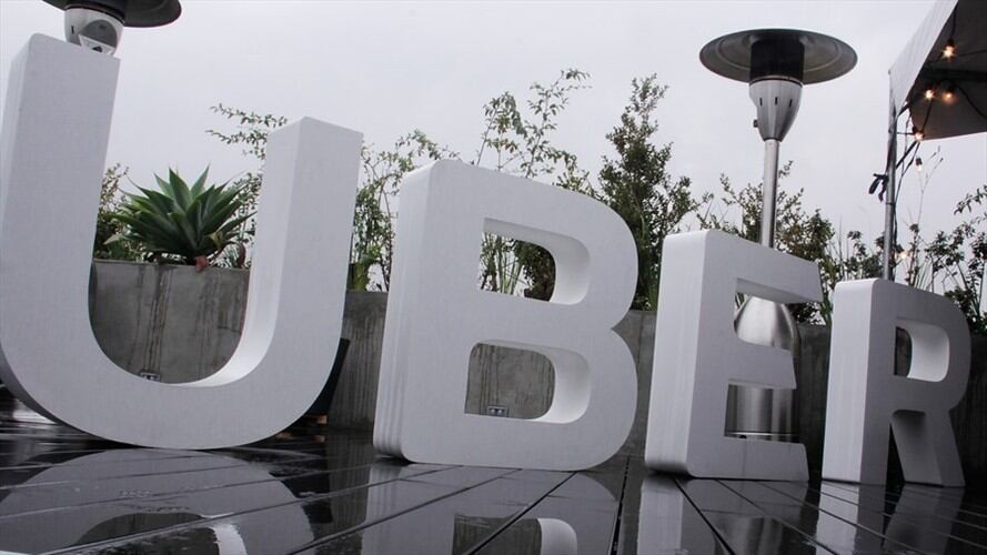 Uber respeta la ley y las decisiones emitidas por las autoridades. Sin embargo, decisiones como esta, responden también a la ausencia de una reglamentación del servicio de movilidad. Foto: Colprensa