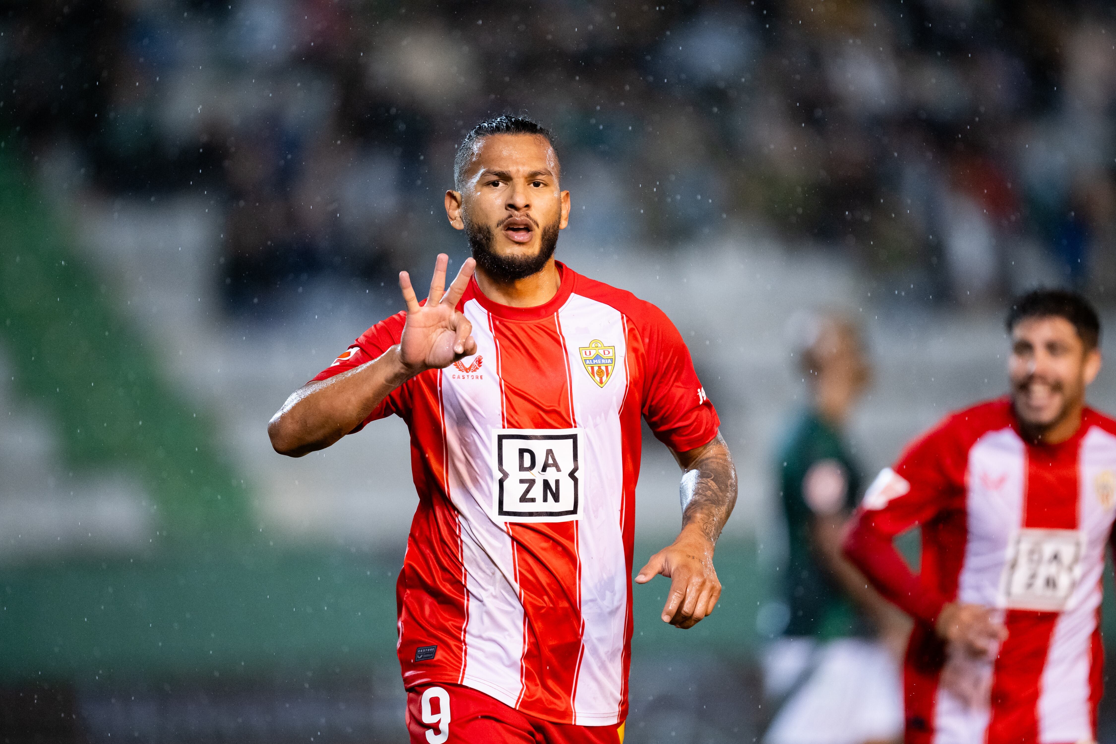 Luis Suárez durante un encuentro con la UD Almería el pasado 18 de diciembre de 2024. FOTO: Bruno Penas - Getty Images
