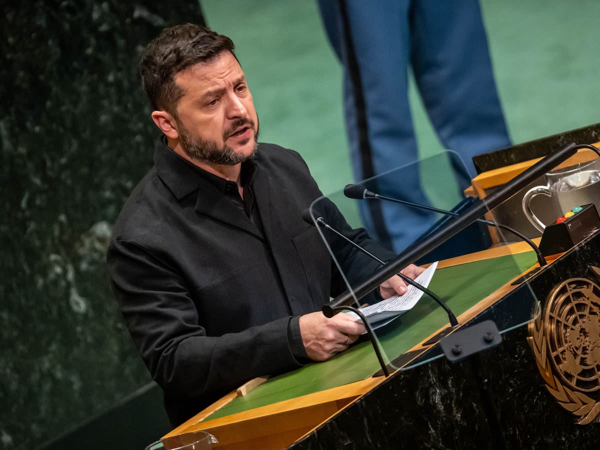 Zelenski: nos gustaría que China ‘quisiera la paz tanto como nosotros en Ucrania’