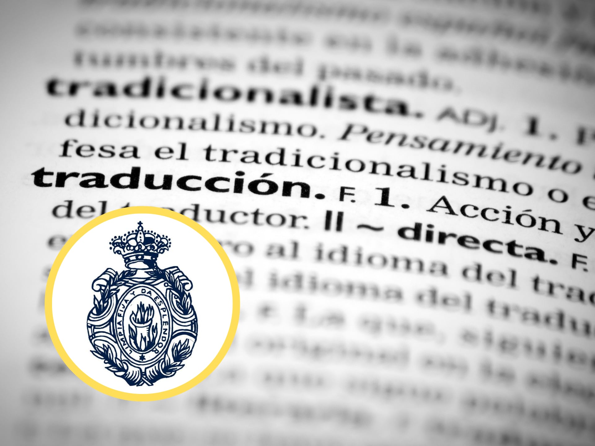 Diccionario español junto al logo de la RAE (GettyImages / redes sociales)