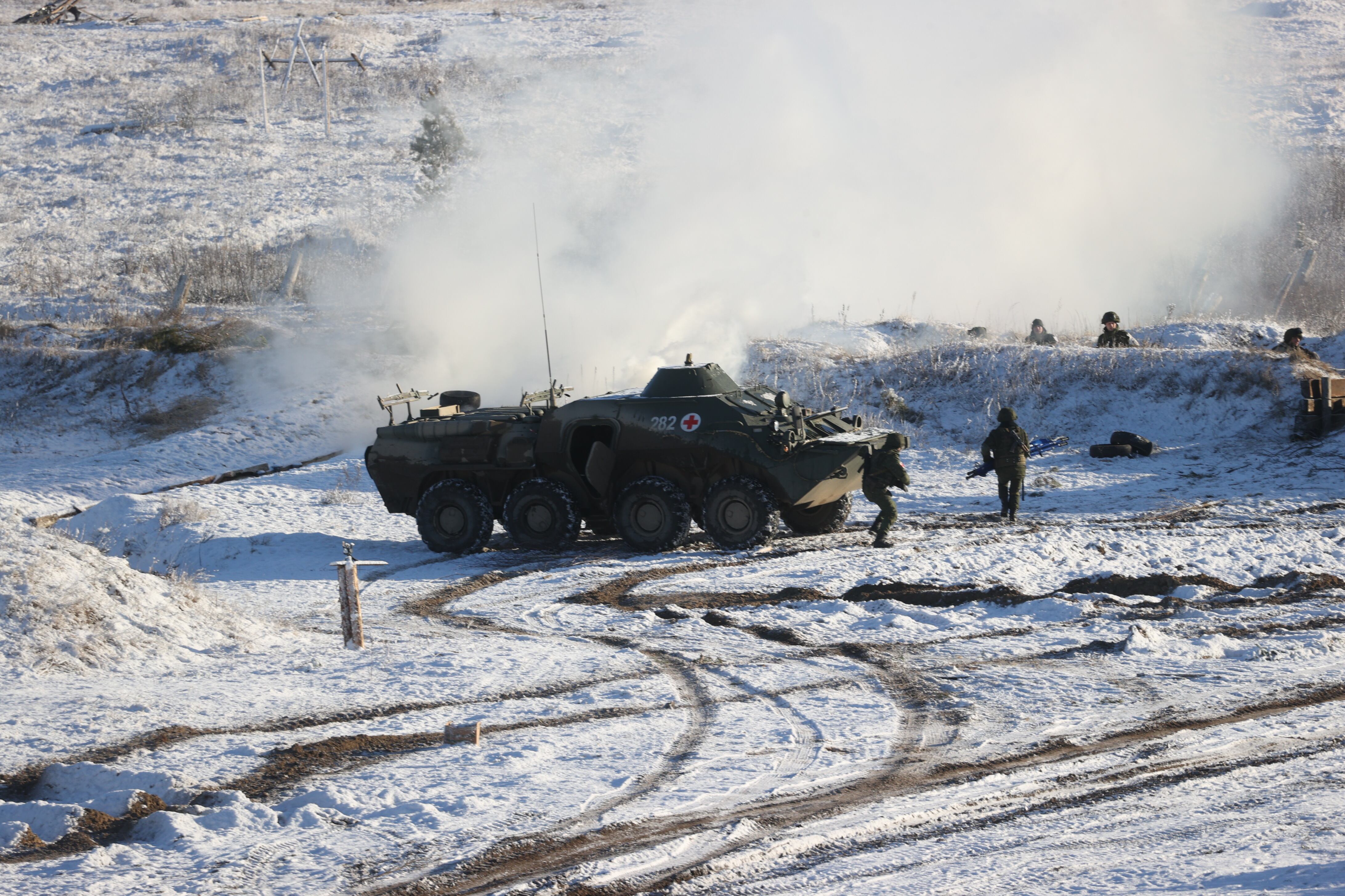 BELARUS - FEBRUARY 12: The Russian and Belarusian armed forces take part in Allied Determination-2022 military drill in Belarus on February 12, 2022.  (Photo by Stringer/Anadolu Agency via Getty Images)
