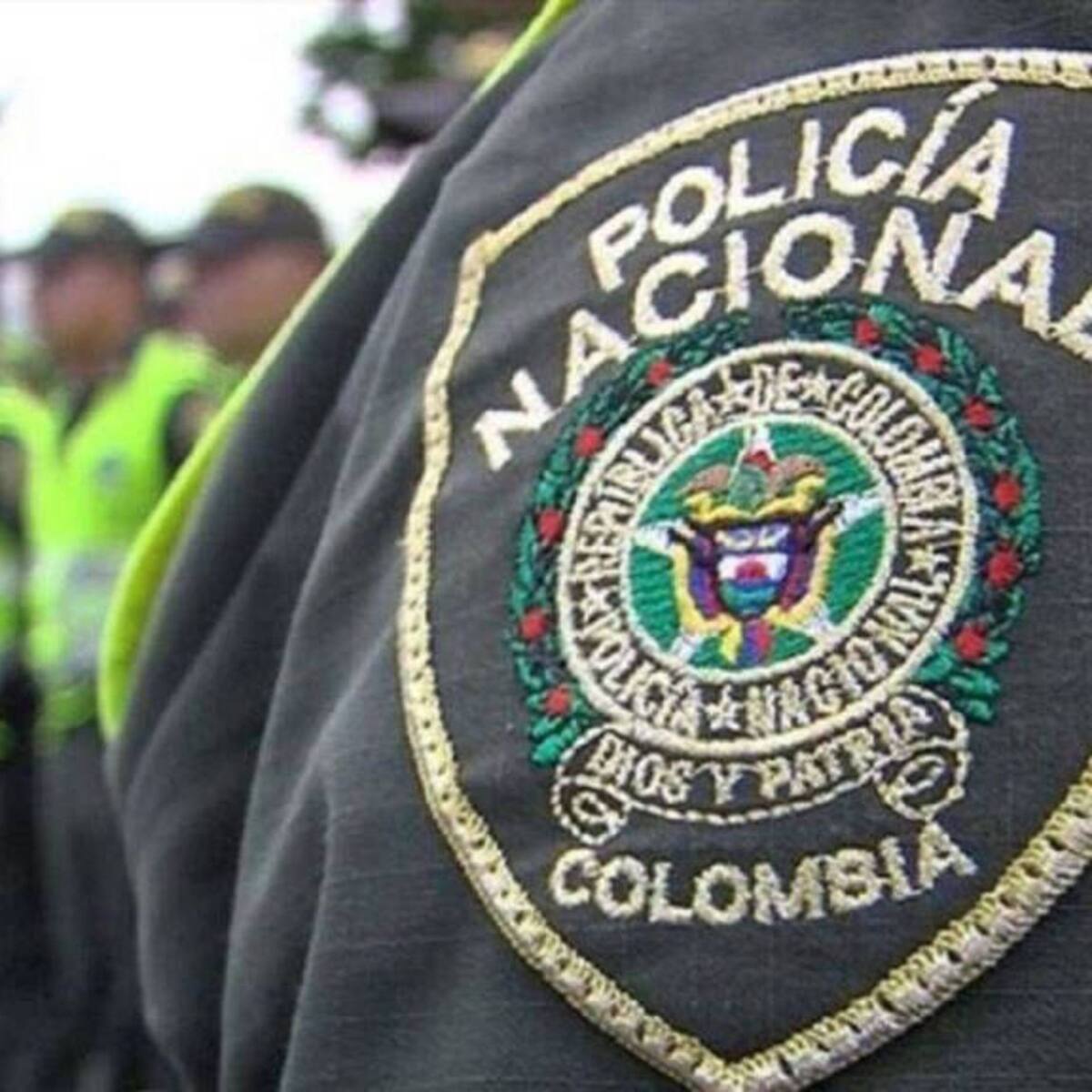 A los golpes: riña entre policías y militares en Bogotá