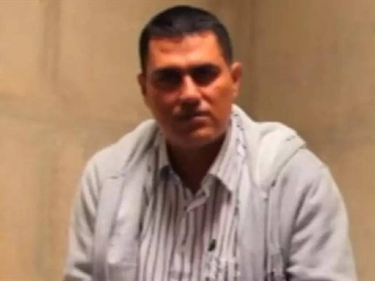 Caso Uribe: Fiscalía pide que se investigue a Juan Guillermo Monsalve