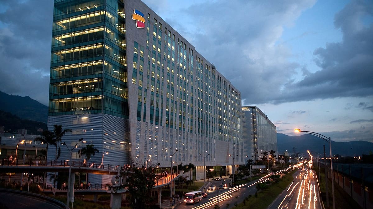 Denuncia contra Fidubancolombia y la constructora Torres la Salle S.A.S por estafa