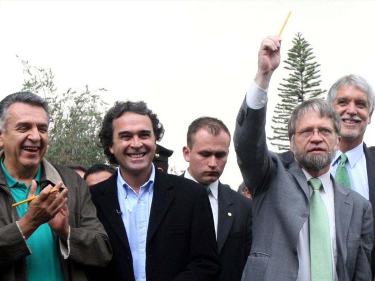 Lucho recuerda la historia de los quintillizos