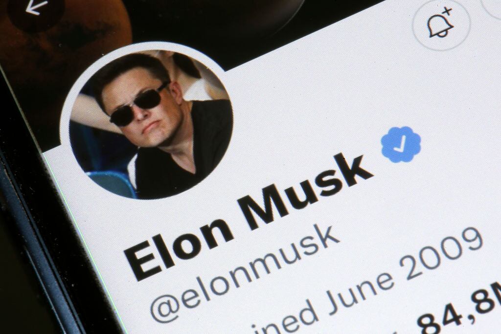 Elon Musk perfil de Twitter. Foto: Ilustración de Chesnot/Getty Images