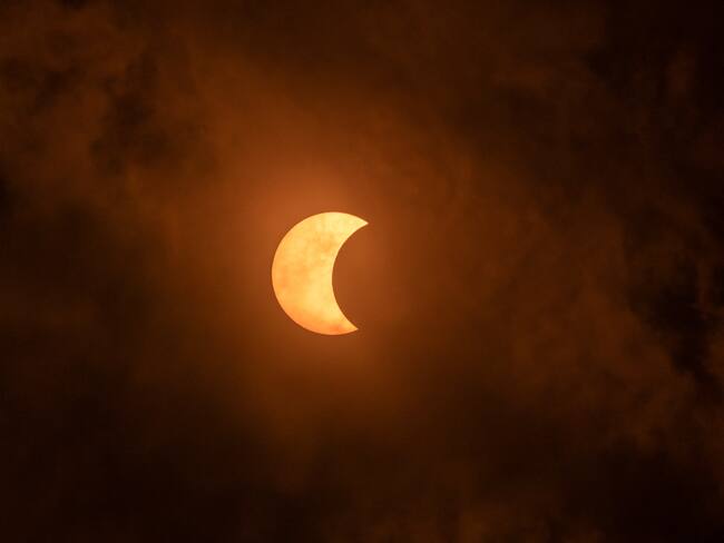Eclipse solar parcial - Imagen de referencia.
