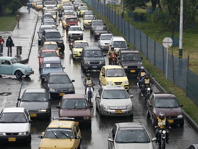 El gremio de transportadores en Bogotá invitó a la comunidad en general a participar del paro que se llevará a cabo por inconformidad de la suspensión de licencias de conducción. . Foto: Colprensa