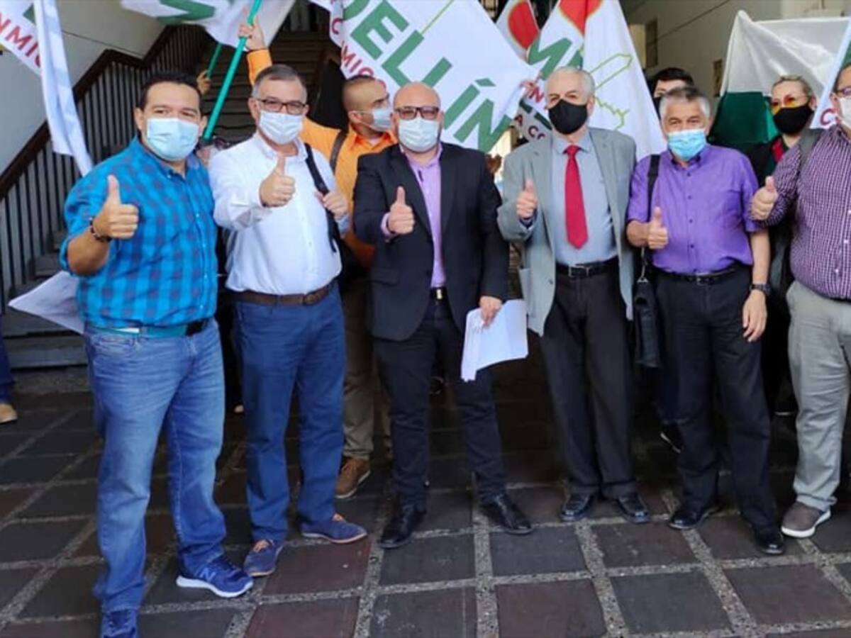 Comité de revocatoria de Quintero recibió las planillas para recolección de firmas