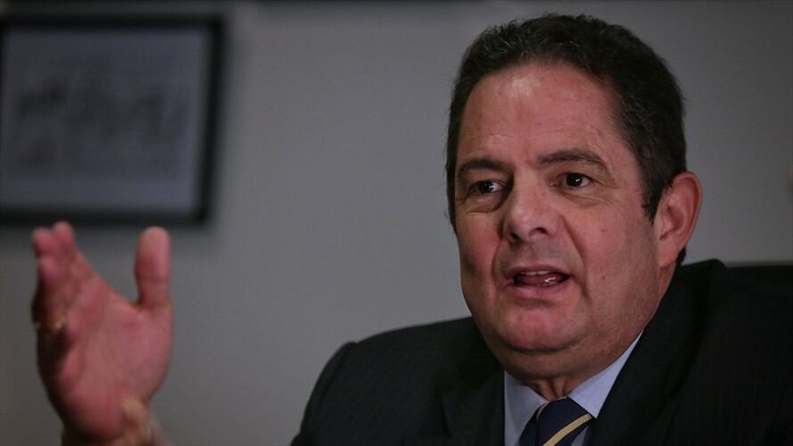 Vargas Lleras dijo que el Ministerio de las TIC tuvo el tiempo para revisar los pliegos del contrato.. Foto: Colprensa - Luisa González