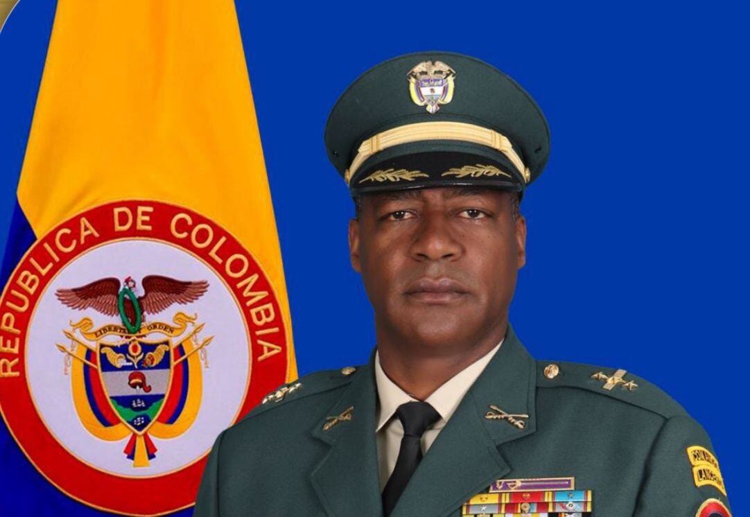 Coronel Alex Mena. Foto: Ejército.
