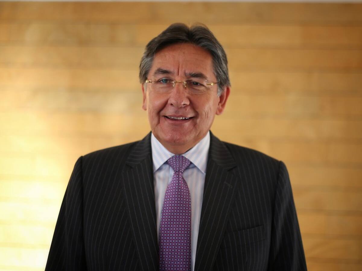 Néstor Humberto Martínez respondió a ‘Otoniel’ tras acusación por desmovilización del Clan del Golfo