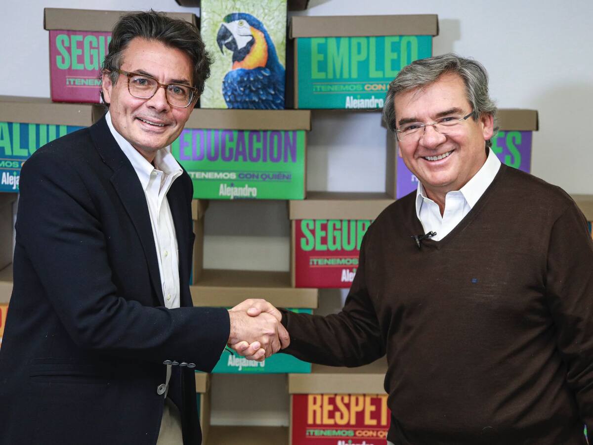Alejandro Gaviria agradeció el apoyo de Germán Varón Cotrino: “nos honra con su presencia”